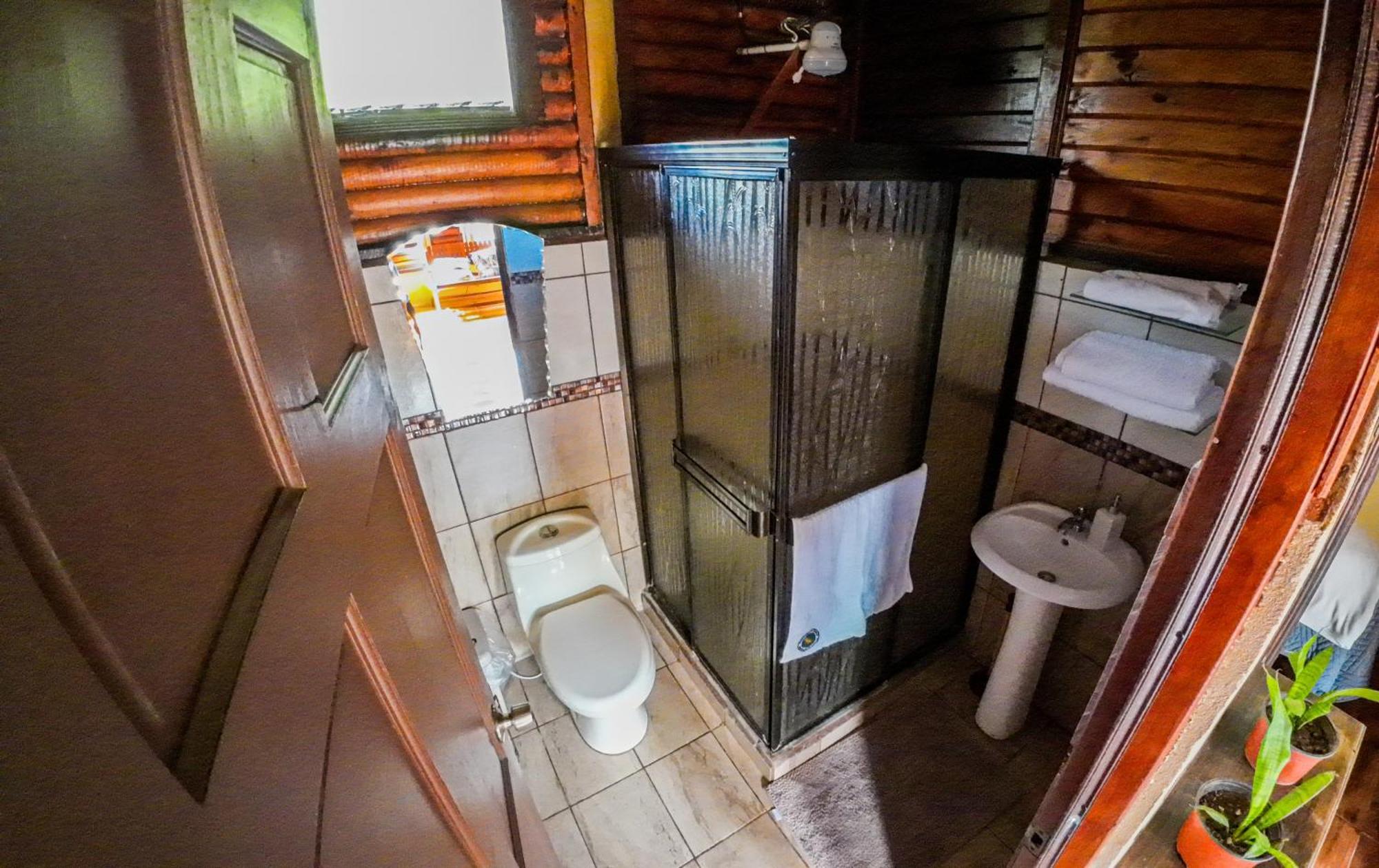 Bungalows Las Iguanas Arenal Volcano La Fortuna Екстериор снимка